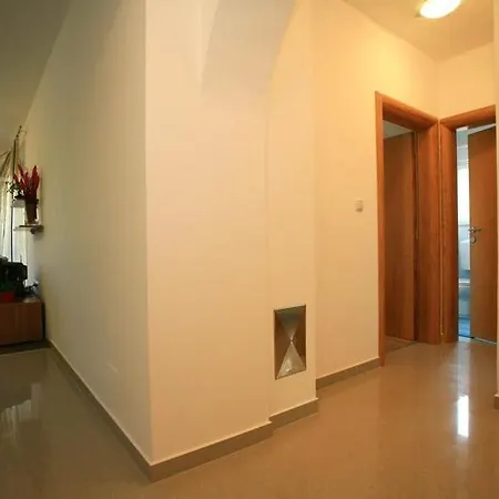 Dunato Apartment *